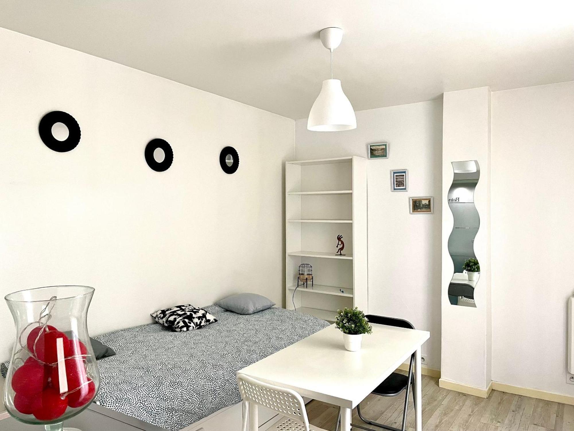Studio Moderne Le Perreux Sur Marne 17M² エクステリア 写真