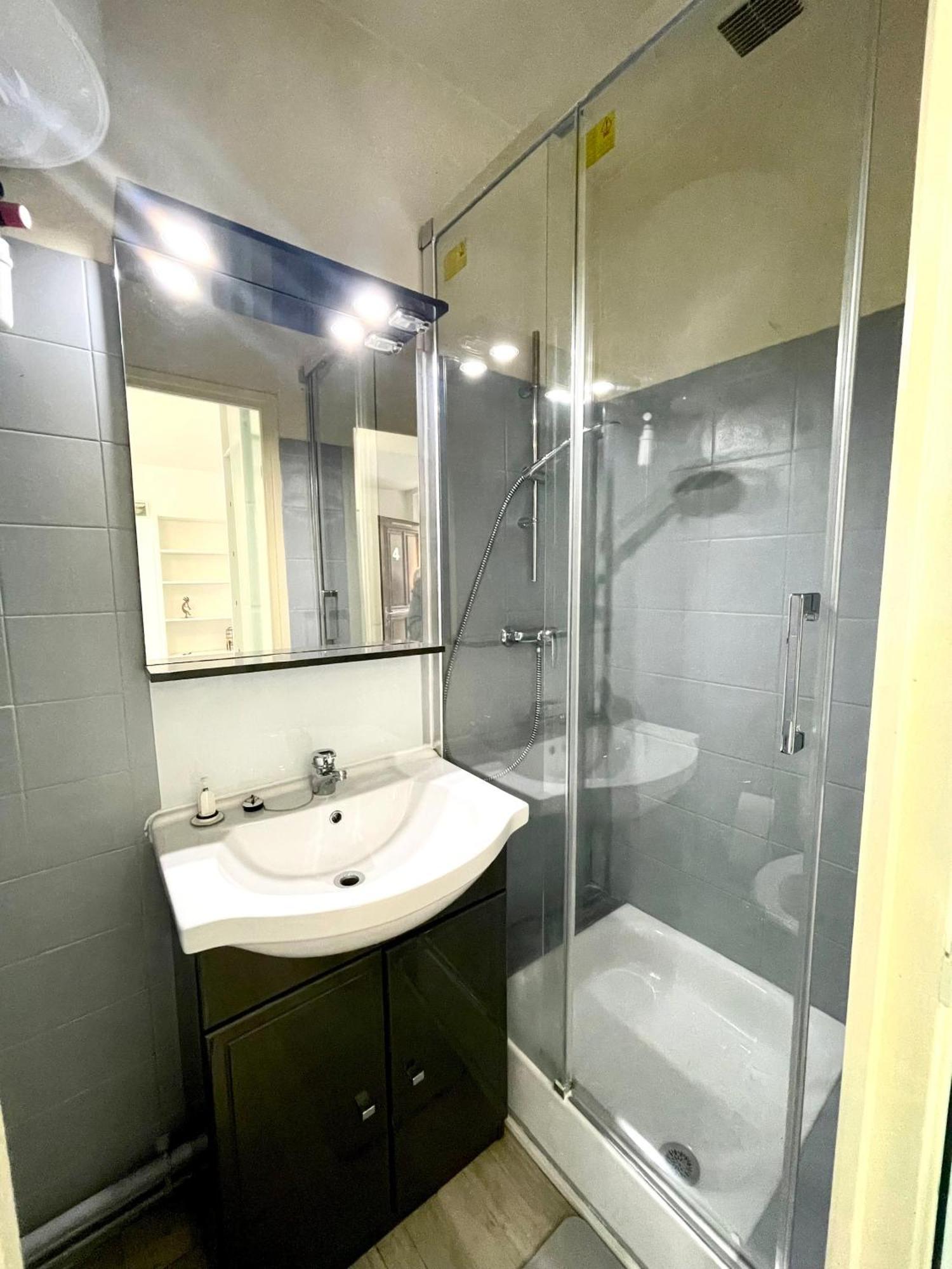 Studio Moderne Le Perreux Sur Marne 17M² エクステリア 写真